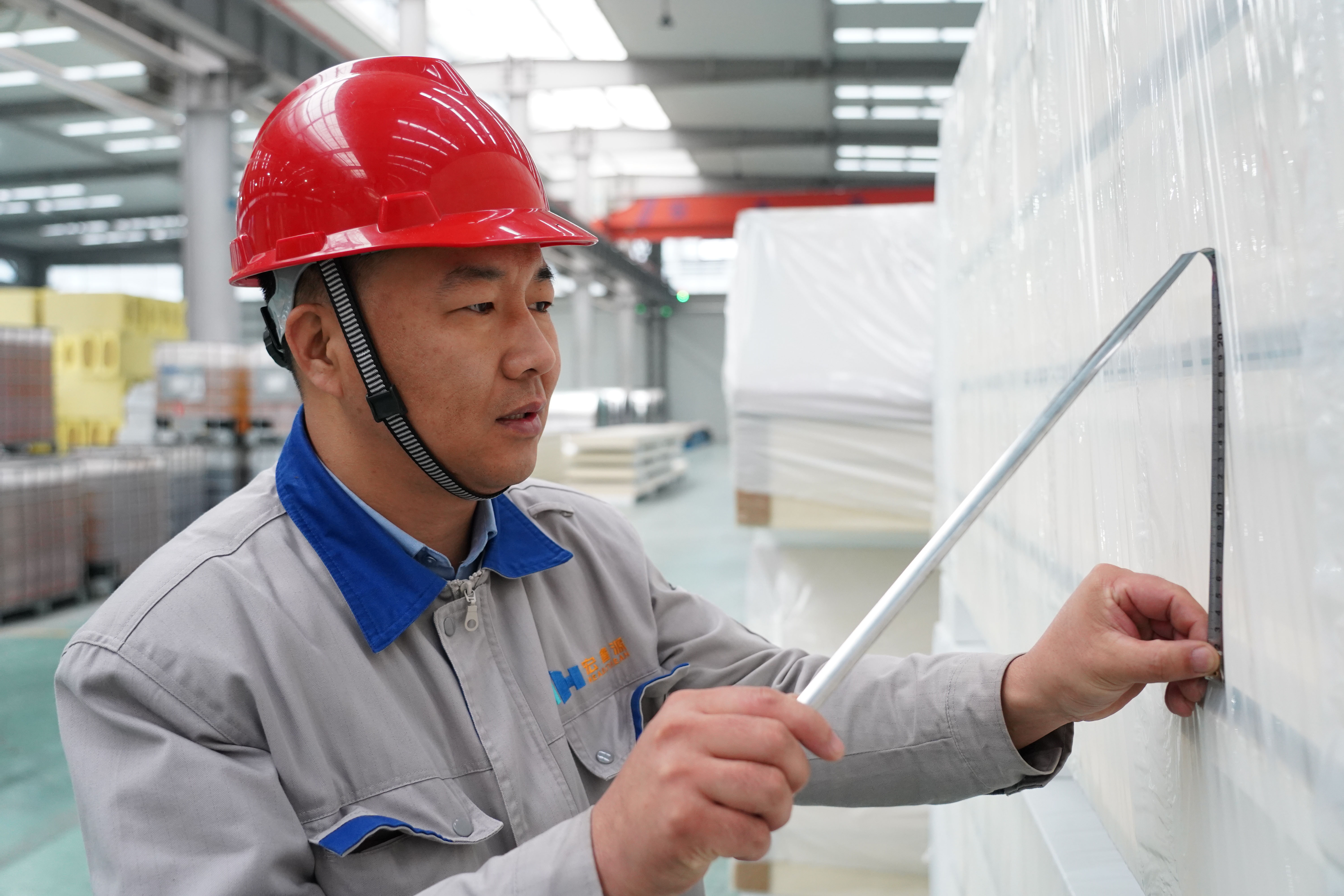鍍鋅板廠家王上?！眯蔫T者技必良(圖1)
