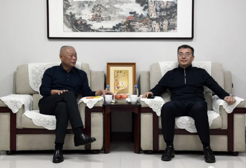 賡續(xù)友誼推進(jìn)合作 | 董事長(zhǎng)張昭會(huì)見(jiàn)宏鑫源董事長(zhǎng)王茂柳一行(圖1)